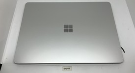 Good
													Microsoft Surface Laptop 7 - Platinum, 256 GB, 16 GB, 13.8", photo 5 of 11