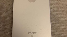 Good
													Apple iPhone SE 1st Gen 2016 - AT&T, Silver, 64 GB, A1662, photo 1 of 3