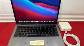 Good
													MacBook Air 2019 - 13" - I5, Gray, 256 GB, 16 GB, photo 3 of 10