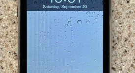 Good
													Apple iPod Touch 2nd Gen - Wi-Fi, Black, 8 GB, photo 3 of 6