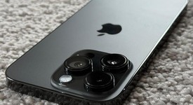 Mint
													Apple iPhone 14 Pro - Unlocked, Black, 256 GB, A2650, photo 2 of 29