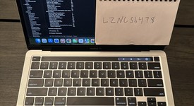 Mint
													MacBook Pro 2020 - 13" - I5, Silver, 1 TB, 16 GB, photo 1 of 7