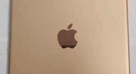 Mint
													Apple iPad 6th Gen - Wi-Fi, Gold, 32 GB, A1893, photo 5 of 6