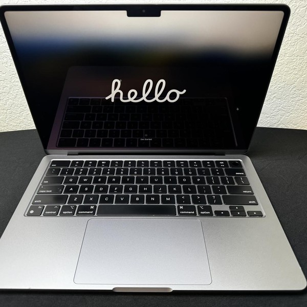 MacBook Air 2024 (M3) - 13 inch - 256 GB, Gray, 8 GB, Apple M3, 10-core GPU