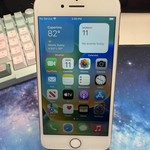 Mint Apple iPhone 8 - Unlocked, 64 GB, Gold, A1863