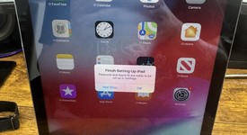 Good
													Apple iPad Air - Unlocked, Gray, 16 GB, photo 4 of 4
