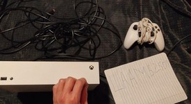 Mint
													Xbox Series S (2020) - White, 512 GB, photo 4 of 14