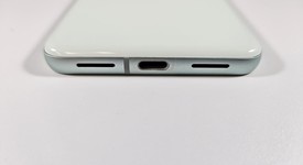 Good
													Google Pixel 8 - Unlocked, Mint, 128 GB, 8 GB, G9BQD, Sub-6 5G, photo 4 of 8
