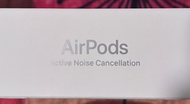 New
													Apple AirPods 4th Gen - Active Noise Cancellation, photo 4 of 5