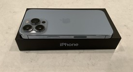 Good
													Apple iPhone 13 Pro - Unlocked, Sierra Blue, 128 GB, A2483, photo 6 of 6