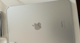 Mint
													Apple iPad Pro 11" (M4) 2024 - Unlocked, Silver, 1 TB, 16 GB, A2837, Nano-texture Glass, photo 3 of 12