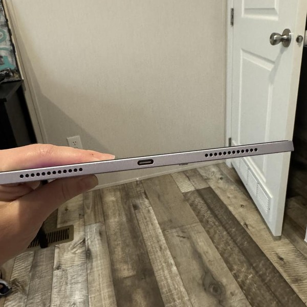 Apple iPad Air 11 inch (M2) 2024 - Wi-Fi, 128 GB, Purple, A2902