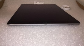 Fair
													Apple iPad Pro 12.9" 1st Gen 2015 - Unlocked, Gray, 128 GB, A1652, 1st Gen 2015, photo 5 of 8