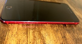 Fair
													Apple iPhone SE 2nd Gen 2020 - Unlocked, Red, 128 GB, A2275, photo 5 of 10