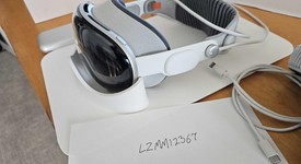 Mint
													Apple Vision Pro - 256 GB, photo 4 of 5