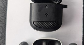 Used
													Google Pixel Buds Pro - Charcoal, photo 2 of 4