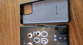 Good
													Motorola Edge Plus (2023) - Unlocked, Black, 512 GB, 8 GB, photo 3 of 10