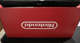 Mint
													Nintendo Switch - OLED - White, 64 GB, photo 5 of 7