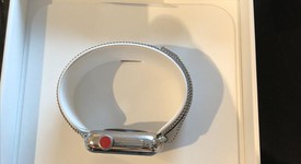 Mint
													Apple Watch Series 3 38mm - AT&T, Silver, A1860, Stainless, photo 4 of 10
