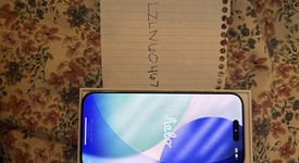 Mint
													Apple iPhone Air - Unlocked, Light Gold, 256 GB, A3260, photo 1 of 7