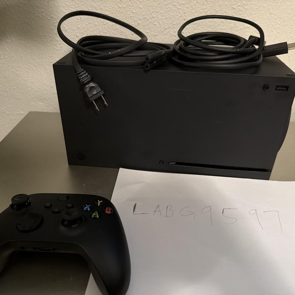Xbox Series X (2020) - 1 TB, Black, standard
