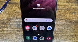 Fair
													Samsung Galaxy S22 Ultra - T-Mobile, Burgundy, 128 GB, 8 GB, SM-S908U, photo 1 of 7
