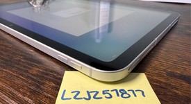 Mint
													Apple iPad 10th Gen - Unlocked, Silver, 256 GB, A2757, photo 4 of 7