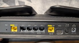 Mint
													Netgear Nighthawk Router, photo 4 of 4