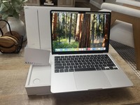 MacBook Air 2025 (M4) - 13"
