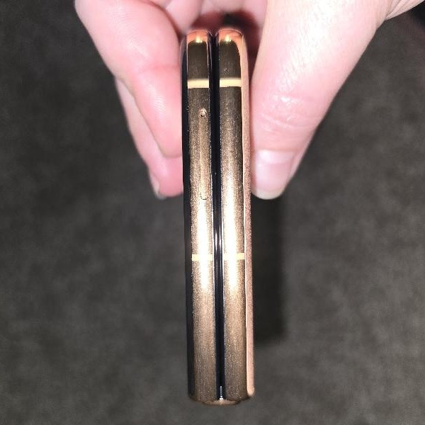 Motorola Razr Plus (2025) - T-Mobile, 256 GB, PANTONE Mocha Mousse, 12 GB