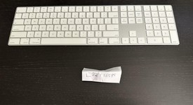Used
													Apple Magic Keyboard with Numeric Keypad, photo 1 of 3