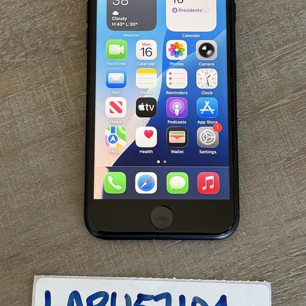 Apple iPhone SE 3rd Gen 2022 - Unlocked, 64 GB, Midnight, A2595