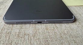 Good
													Apple iPad Mini 6th Gen - Unlocked, Purple, 256 GB, A2568, photo 3 of 9