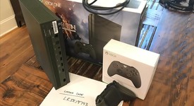 Mint
													Xbox One S (2016) - Green, 1 TB, photo 4 of 6
