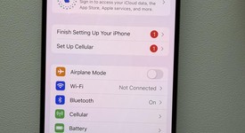 Mint
													Apple iPhone 15 Pro - Unlocked, Natural, 256 GB, A2848, photo 2 of 17