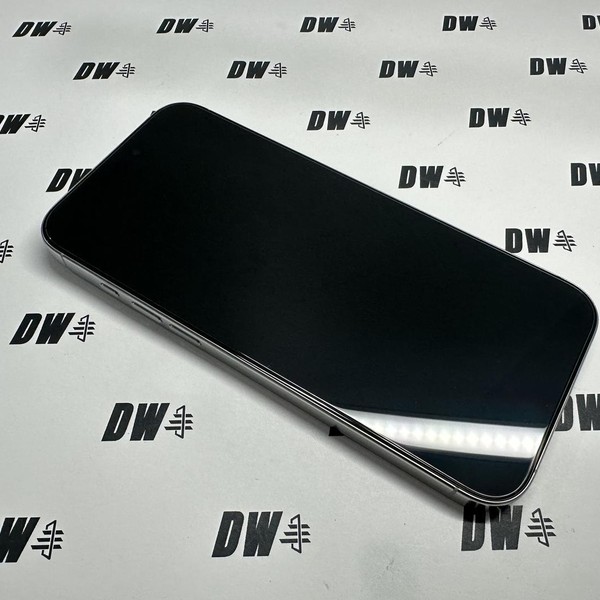 Apple iPhone 16 Pro - Unlocked, 128 GB, White, A3083