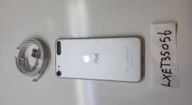 Good
													Apple iPod Touch 6th Gen - Wi-Fi, Silver, 64 GB, photo 2 of 2