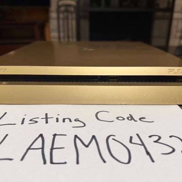 PlayStation 4 Slim - 1 TB, Gold