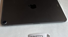 Good
													Apple iPad Air 4th Gen - Unlocked, Gray, 64 GB, A2324, photo 2 of 8