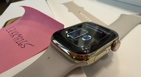 Good
													Apple Watch Series 9 41mm - Unlocked, Gold, A2982 - Cellular, Stainless, photo 2 of 7
