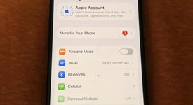 Mint
													Apple iPhone 15 - Unlocked, Black, 128 GB, A2846, photo 4 of 11