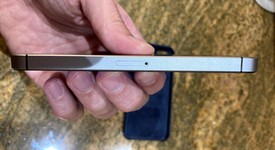 Fair
													Apple iPhone SE 1st Gen 2016 - T-Mobile, Grey, 16 GB, A1662, Prepaid, photo 3 of 8