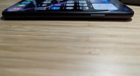 Fair
													Apple iPhone Xr - AT&T, Black, 64 GB, A1984, photo 4 of 18