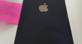 Fair
													Apple iPhone SE 3rd Gen 2022 - Unlocked, Midnight, 128 GB, A2595, photo 4 of 7