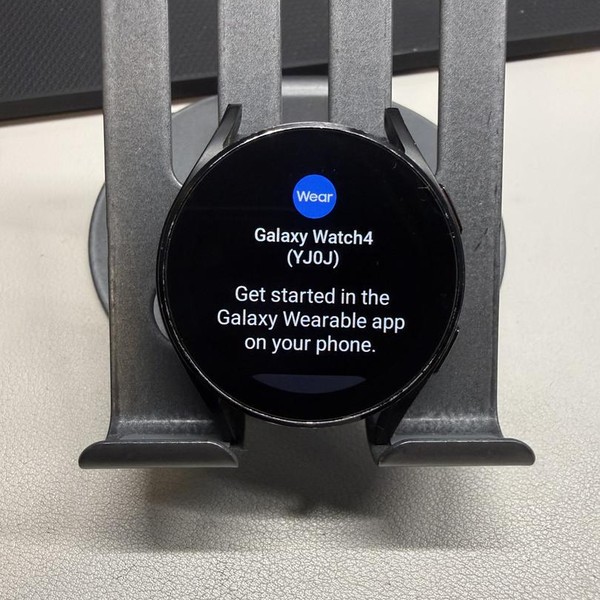 Samsung Galaxy Watch4 - Wi-Fi, Black, 40mm