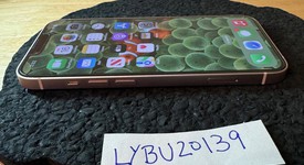 Mint
													Apple iPhone 13 - Unlocked, Pink, 128 GB, A2482, photo 3 of 9