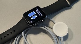 Mint
													Apple Watch Series 3 38mm - Gray, A1858, Aluminum - GPS, photo 2 of 6