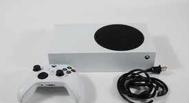Good
													Xbox Series S (2020) - White, 512 GB, photo 2 of 2