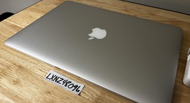Good
													MacBook Air 2017 - 13" - I5, Silver, 256 GB, 8 GB, photo 4 of 6