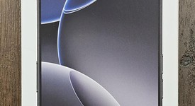 Mint
													Apple iPhone 16 Pro - Unlocked, Black, 256 GB, A3083, photo 5 of 10